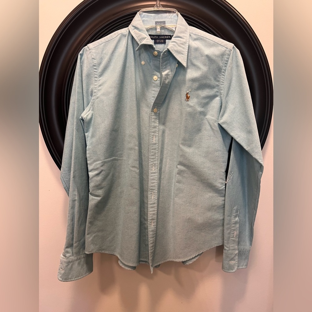 Ralph Lauren slim fit blouse; new - never been worn; slim fit size 8
